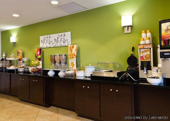Sleep Inn & Suites Harbour Pointe Brandermill Restaurant photo